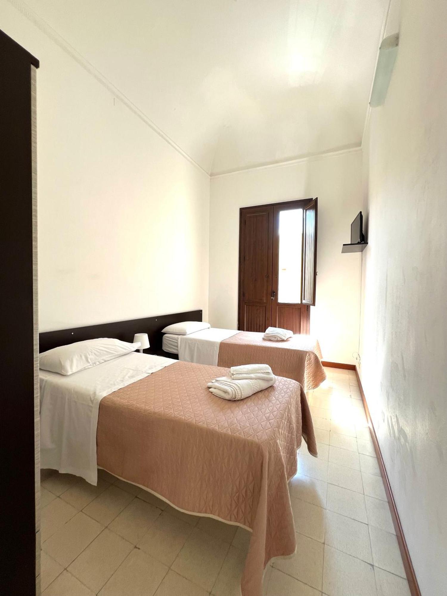 Ferienwohnung Cortile Bassi 185 Trapani Exterior foto